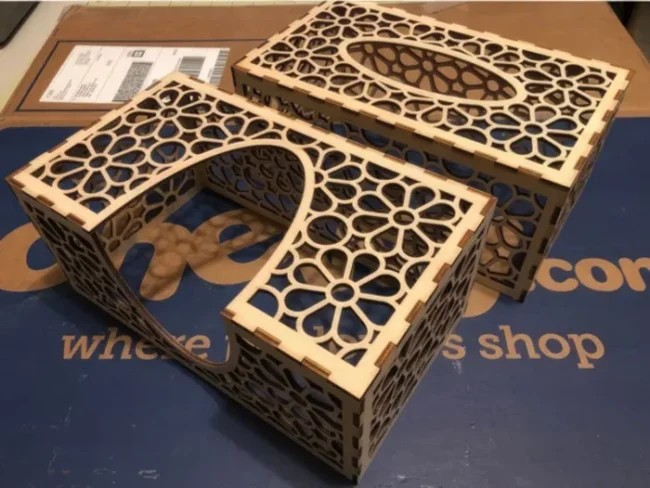 Porta-Lenços e Toalhas de Papel em MDF Vazado Floral